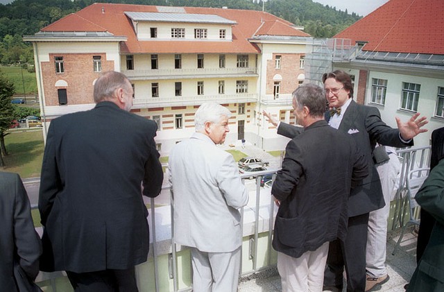 Obnova kompleksa Mladike: 3,9 milijarde SIT Obnova kompleksa Mladike: 3,9 milijarde SIT