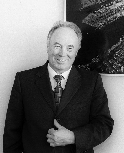 Bruno Korelič - glavni direktor Luke Koper, član nadzornih svetov Banke Koper, Autocommerca Bruno Korelič - glavni direktor Luke Koper, član nadzornih svetov Banke Koper, Autocommerca