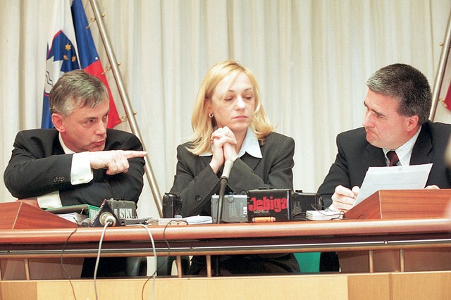 Mirko Bandelj (levo): Nezadostna obramba luksuznega letala Mirko Bandelj (levo): Nezadostna obramba luksuznega letala