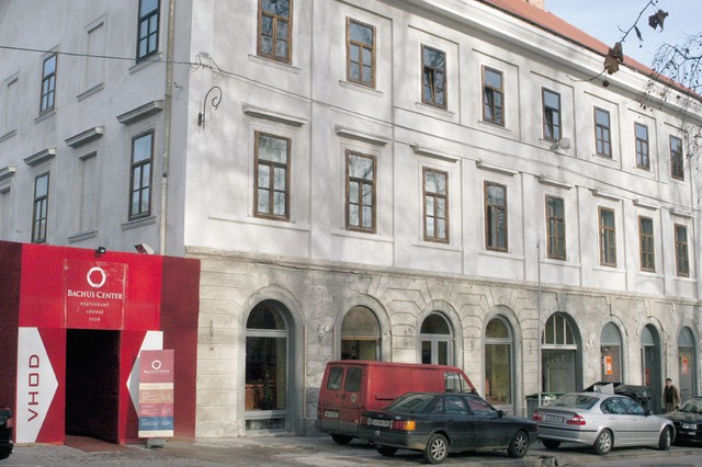 Prostor za bivšega predsednika Prostor za bivšega predsednika