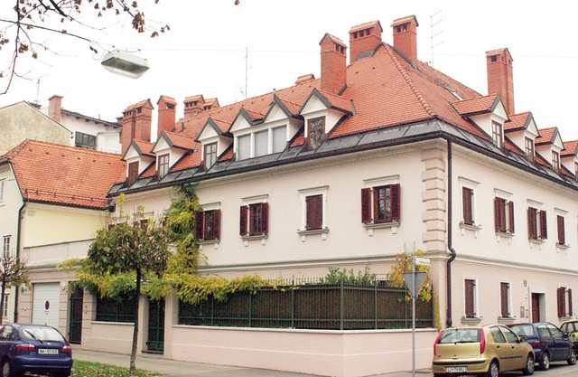Sedaj: Nova hiša na Žabjaku 9 na Prulah Sedaj: Nova hiša na Žabjaku 9 na Prulah
