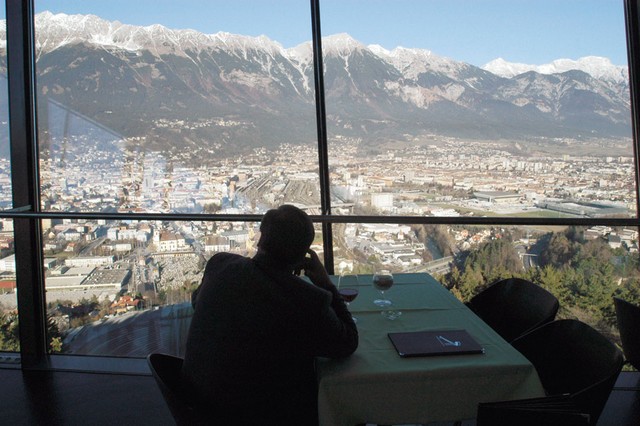 Panoramsko restavracijo vsako leto obišče skoraj 200.000 ljudi Panoramsko restavracijo vsako leto obišče skoraj 200.000 ljudi