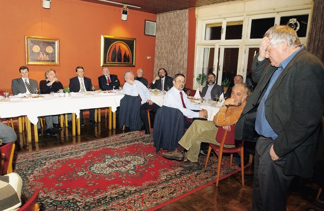 Kulturni program PEN-a za politike, beseda teče o levem sesku