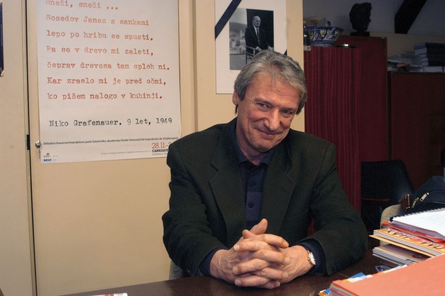 Niko Grafenauer: Kot samoljuben samodržec se je ob informbiroju celo upal spreti s svojim vzornikom, semeniščnikom velikega klavskega formata in iznajditeljem gulagov Josifom Visarionovičem Stalinom. Zato pa je v demokratični federativni republiki Jugoslaviji pod vodstvom partije izumil Goli otok.