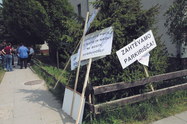 Za parkirišča
