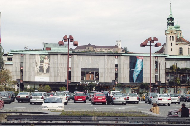 Se bo Maximarket spremenil v igralniški salon?