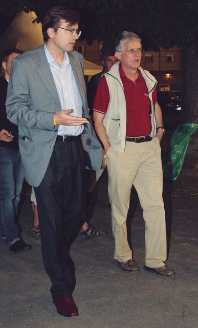 Zoran Thaler, prvi mož Simobila in Pavle Gantar, minister za informacijsko družbo Zoran Thaler, prvi mož Simobila in Pavle Gantar, minister za informacijsko družbo