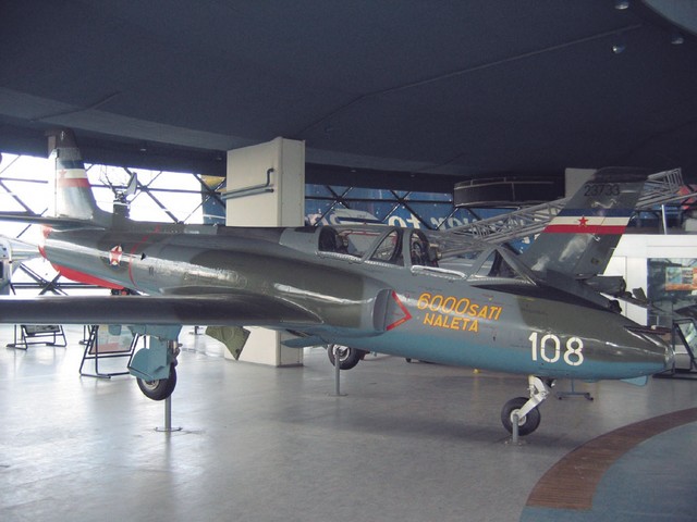 Galeb G-4 Galeb G-4