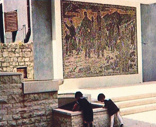 Omiš: trg pred Tuđmanovim obiskom... Omiš: trg pred Tuđmanovim obiskom...