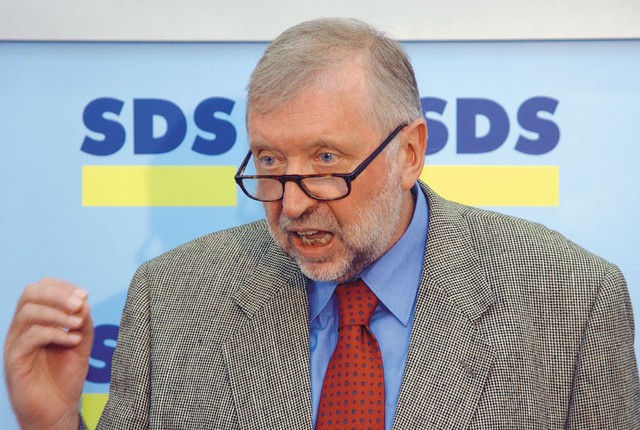 Nekoč žrtev, danes eksekutor: Dimitrij Rupel