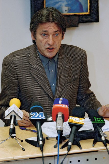 Vasko Simoniti: 'Jaz mislim, da tehnične možnosti so, takšne in drugačne. Morali se bodo potruditi in slediti črki zakona.' Vasko Simoniti: 'Jaz mislim, da tehnične možnosti so, takšne in drugačne. Morali se bodo potruditi in slediti črki zakona.'