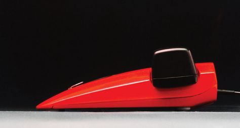 Elektronski telefonski aparat ETA 80, 1979 (dizajn Davorin Savnik)