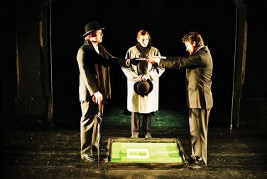 RIHARD 2 - besedilo: W.Shakespeare, dramaturgija in priredba Primož Vitez, režija Dejan Sarič, Glej, sezona, 2010 RIHARD 2 - besedilo: W.Shakespeare, dramaturgija in priredba Primož Vitez, režija Dejan Sarič, Glej, sezona, 2010