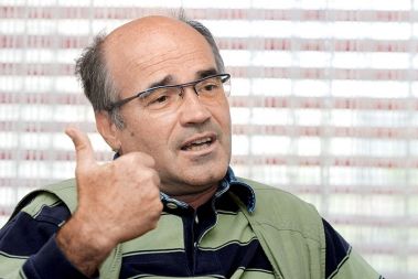 Bogomir Kovač, Ekonomska fakulteta v Ljubljani: &raquo;Država je v tretjem krogu reševala svojo kožo, sicer bi se model dokapitalizacije povsem sfižil. Hkrati je ohranila svoj vpliv in moč v banki in jo prihranila za nadaljnje procese ekonomske politizacije.&laquo;