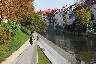 Ureditev nabrežja Ljubljanice Ureditev nabrežja Ljubljanice