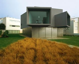 Hiša Manoela de Oliveire, Porto, 2003