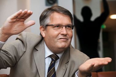 Albin Kälin, prvi direktor, ki je koncept Od zibelke do zibelke preizkusil v praksi Albin Kälin, prvi direktor, ki je koncept Od zibelke do zibelke preizkusil v praksi