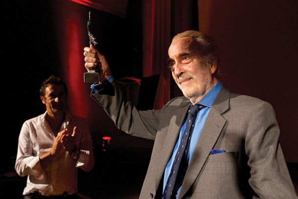 NAGRAJENCA ZA ŽIVLJENJSKO DELO »HUDI STARI MAČEK«, LEGENDI SVETOVNE KINEMATOGRAFIJE, 7. GROSSMANNOV FESTIVAL FANTASTIČNEGA FILMA IN VINA, LJUTOMER: IGRALEC CHRISTOPHER LEE | MIRO MAJCEN