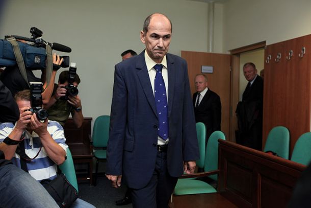 Janez Janša in Jože Zagožen na okrajnem sodišču v Ljubljani na sojenju o zadevi Patria, 5. septembra 2011 | Borut Krajnc