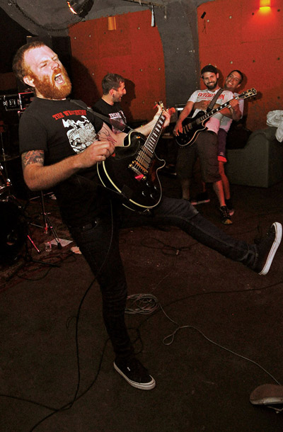 Avstralski punk rock »Stolen Youth«,Tovarna Rog, LJ | Domen Repnik