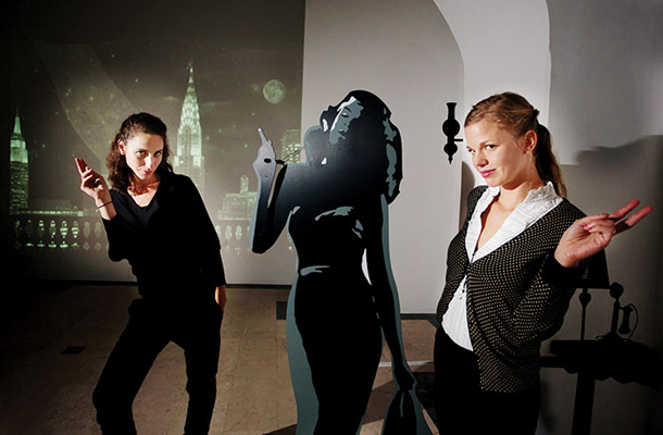 Avtorici Meta Grgurevič & Urša Vidic: Murder, My Sweet, odprtje razstave, galerija Vžigalica, LJ | Nada Žgank
